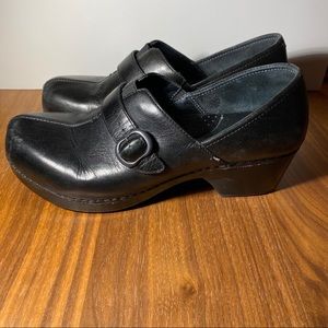 Dansko Tamara Black Leather Clogs